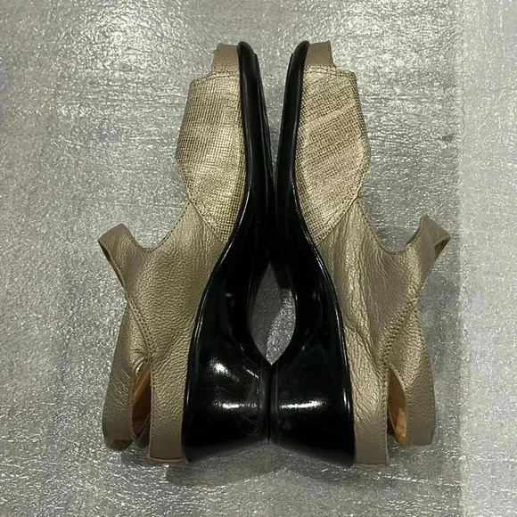 [38/7-7.5]Portofino Gold  Tone Selina Sandals - Picture 7 of 10